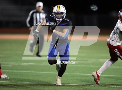 Thumbnail 2 in Carter vs. Sulphur Springs (UIL Football 4A Division 1 Region 2 Bi-District) photogallery.