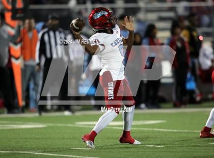 Thumbnail 1 in Carter vs. Sulphur Springs (UIL Football 4A Division 1 Region 2 Bi-District) photogallery.