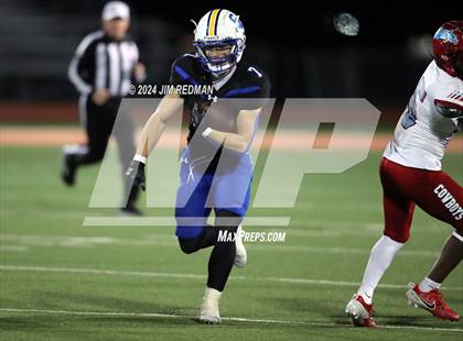 Thumbnail 1 in Carter vs. Sulphur Springs (UIL Football 4A Division 1 Region 2 Bi-District) photogallery.