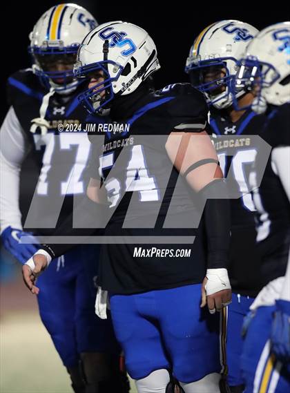 Thumbnail 2 in Carter vs. Sulphur Springs (UIL Football 4A Division 1 Region 2 Bi-District) photogallery.