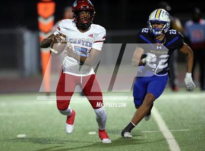 Thumbnail 2 in Carter vs. Sulphur Springs (UIL Football 4A Division 1 Region 2 Bi-District) photogallery.