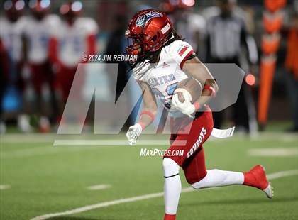 Thumbnail 2 in Carter vs. Sulphur Springs (UIL Football 4A Division 1 Region 2 Bi-District) photogallery.