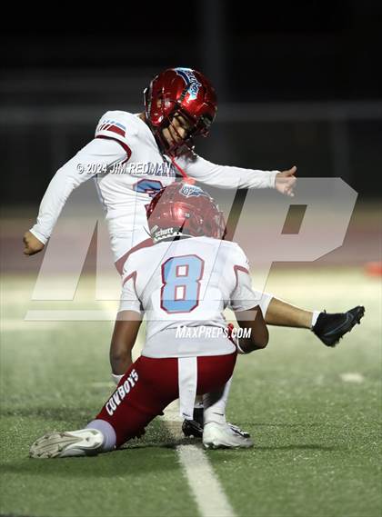 Thumbnail 2 in Carter vs. Sulphur Springs (UIL Football 4A Division 1 Region 2 Bi-District) photogallery.