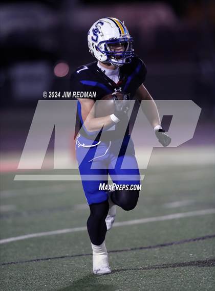 Thumbnail 1 in Carter vs. Sulphur Springs (UIL Football 4A Division 1 Region 2 Bi-District) photogallery.