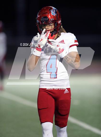 Thumbnail 1 in Carter vs. Sulphur Springs (UIL Football 4A Division 1 Region 2 Bi-District) photogallery.
