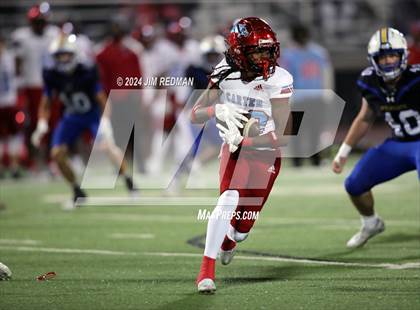 Thumbnail 3 in Carter vs. Sulphur Springs (UIL Football 4A Division 1 Region 2 Bi-District) photogallery.