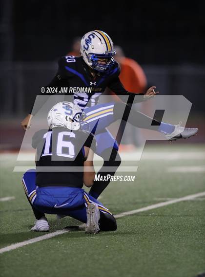 Thumbnail 1 in Carter vs. Sulphur Springs (UIL Football 4A Division 1 Region 2 Bi-District) photogallery.