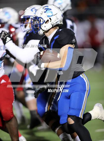 Thumbnail 2 in Carter vs. Sulphur Springs (UIL Football 4A Division 1 Region 2 Bi-District) photogallery.