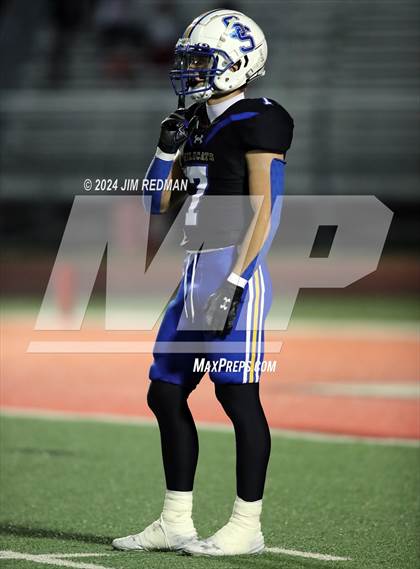 Thumbnail 3 in Carter vs. Sulphur Springs (UIL Football 4A Division 1 Region 2 Bi-District) photogallery.