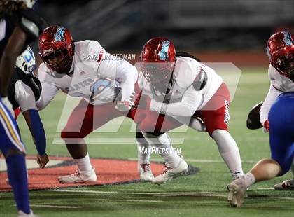 Thumbnail 2 in Carter vs. Sulphur Springs (UIL Football 4A Division 1 Region 2 Bi-District) photogallery.