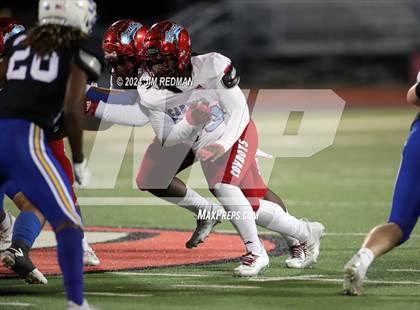 Thumbnail 2 in Carter vs. Sulphur Springs (UIL Football 4A Division 1 Region 2 Bi-District) photogallery.