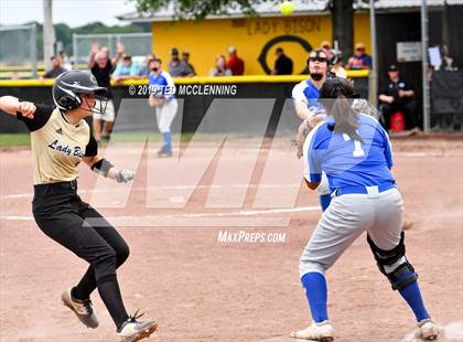 Thumbnail 1 in South Side vs. Carlisle (AAA 2A Regional Playoff) photogallery.