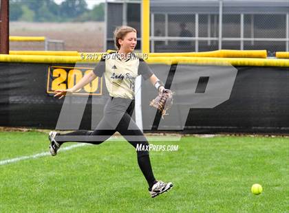 Thumbnail 2 in South Side vs. Carlisle (AAA 2A Regional Playoff) photogallery.