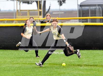 Thumbnail 3 in South Side vs. Carlisle (AAA 2A Regional Playoff) photogallery.