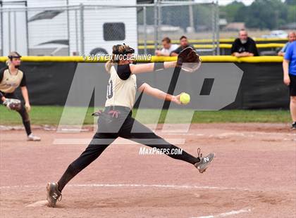 Thumbnail 3 in South Side vs. Carlisle (AAA 2A Regional Playoff) photogallery.