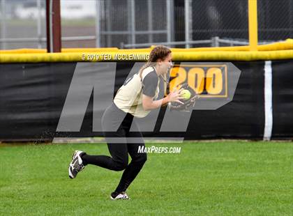 Thumbnail 3 in South Side vs. Carlisle (AAA 2A Regional Playoff) photogallery.
