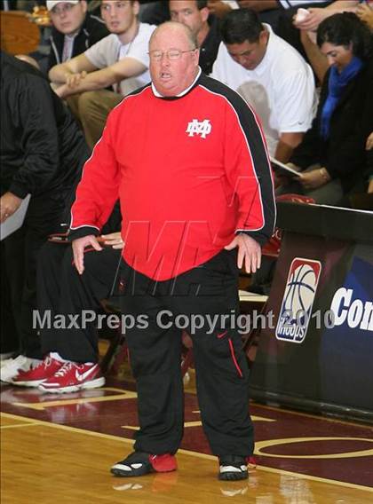 Thumbnail 1 in Mater Dei vs. DeMatha (Hoophall Classic) photogallery.