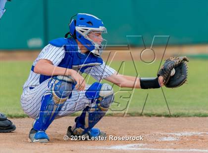 Thumbnail 3 in Bandera vs. Sinton (UIL 4A Area Playoffs) photogallery.
