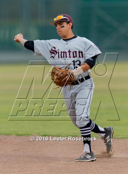 Thumbnail 1 in Bandera vs. Sinton (UIL 4A Area Playoffs) photogallery.