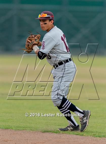 Thumbnail 3 in Bandera vs. Sinton (UIL 4A Area Playoffs) photogallery.