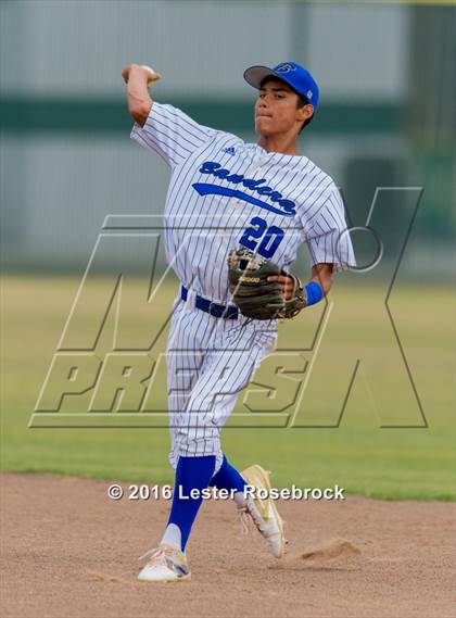 Thumbnail 1 in Bandera vs. Sinton (UIL 4A Area Playoffs) photogallery.