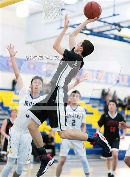 Thumbnail 2 in Santa Clara vs. Gunn (CIF CCS D2 Quarterfinal) photogallery.