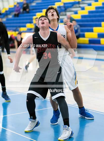 Thumbnail 2 in Santa Clara vs. Gunn (CIF CCS D2 Quarterfinal) photogallery.