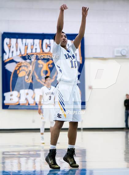 Thumbnail 1 in Santa Clara vs. Gunn (CIF CCS D2 Quarterfinal) photogallery.