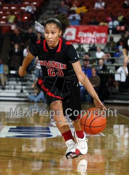 Thumbnail 1 in MacArthur vs. Wagner (UIL 5A Semifinal) photogallery.