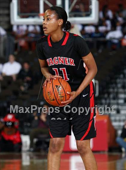 Thumbnail 2 in MacArthur vs. Wagner (UIL 5A Semifinal) photogallery.