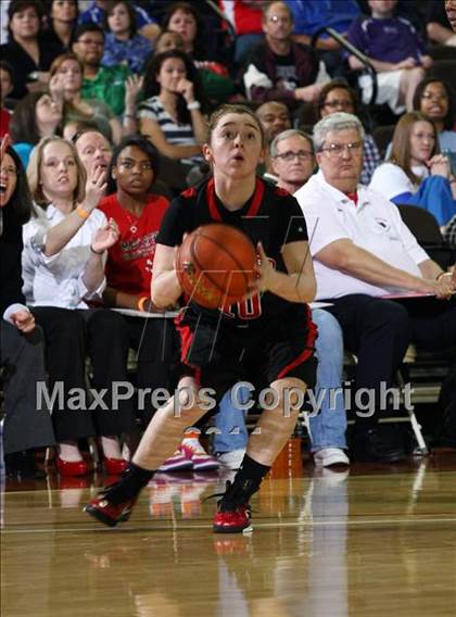 Thumbnail 1 in MacArthur vs. Wagner (UIL 5A Semifinal) photogallery.