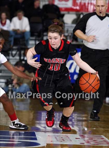 Thumbnail 3 in MacArthur vs. Wagner (UIL 5A Semifinal) photogallery.