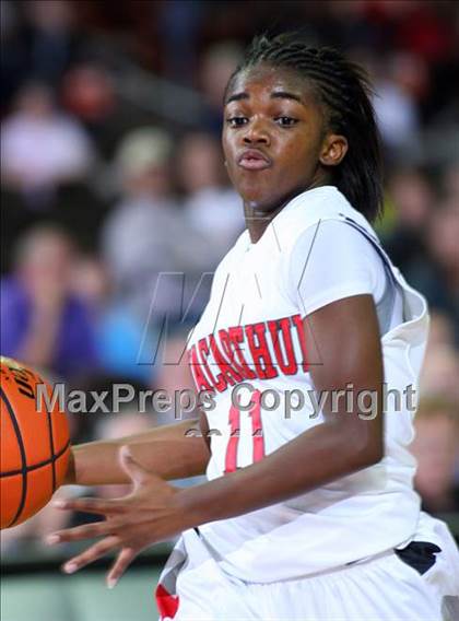 Thumbnail 2 in MacArthur vs. Wagner (UIL 5A Semifinal) photogallery.