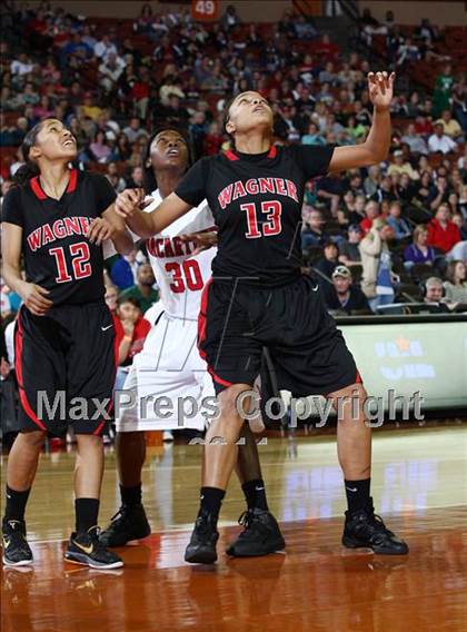 Thumbnail 2 in MacArthur vs. Wagner (UIL 5A Semifinal) photogallery.