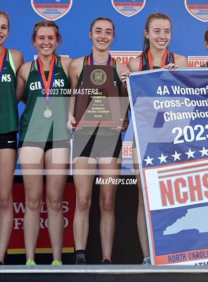 Thumbnail 2 in NCHSAA 4A Championship photogallery.