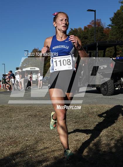 Thumbnail 2 in NCHSAA 4A Championship photogallery.