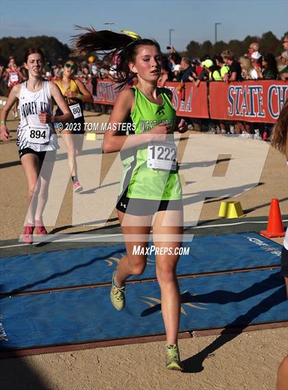 Thumbnail 3 in NCHSAA 4A Championship photogallery.