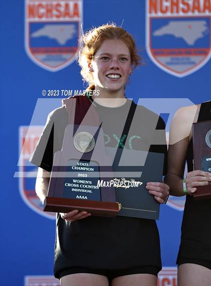 Thumbnail 3 in NCHSAA 4A Championship photogallery.
