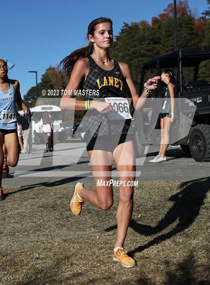 Thumbnail 1 in NCHSAA 4A Championship photogallery.