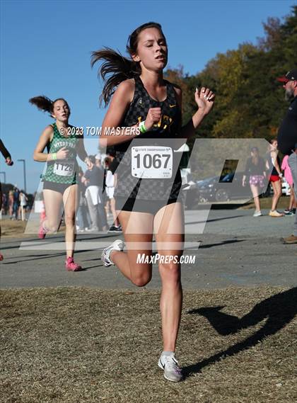 Thumbnail 1 in NCHSAA 4A Championship photogallery.