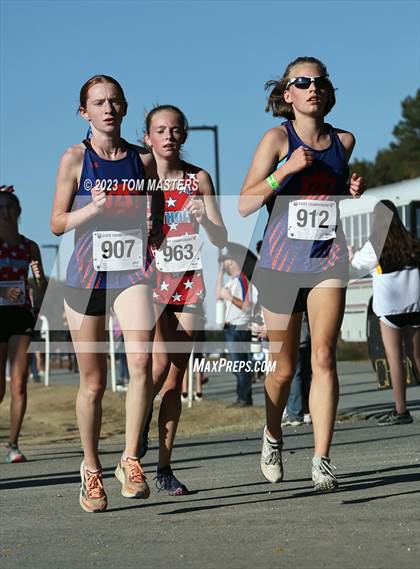 Thumbnail 3 in NCHSAA 4A Championship photogallery.