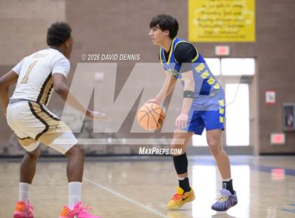 Thumbnail 2 in Taft vs. Del Oro (BCHS MLK Showcase) photogallery.