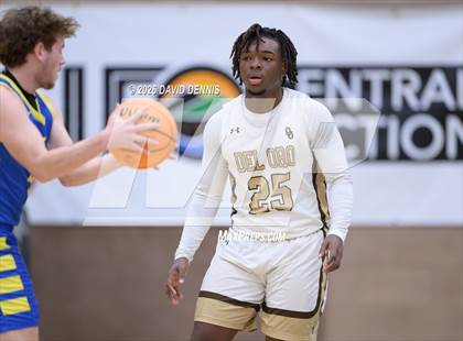 Thumbnail 1 in Taft vs. Del Oro (BCHS MLK Showcase) photogallery.