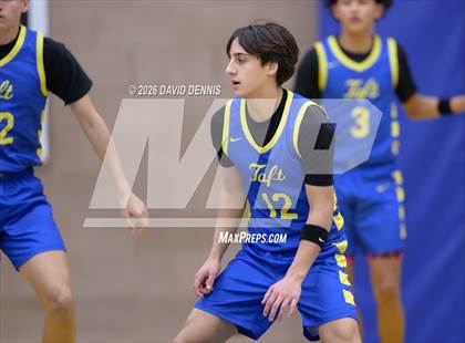 Thumbnail 2 in Taft vs. Del Oro (BCHS MLK Showcase) photogallery.