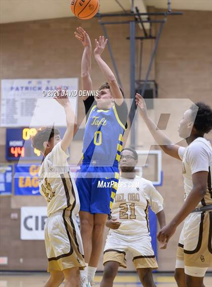 Thumbnail 3 in Taft vs. Del Oro (BCHS MLK Showcase) photogallery.