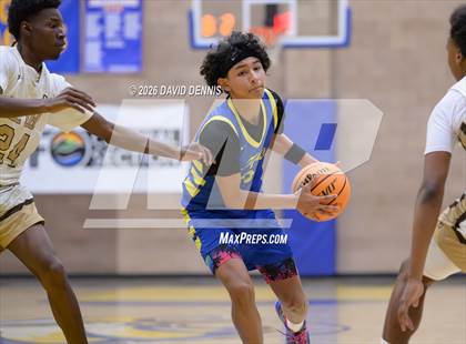 Thumbnail 3 in Taft vs. Del Oro (BCHS MLK Showcase) photogallery.