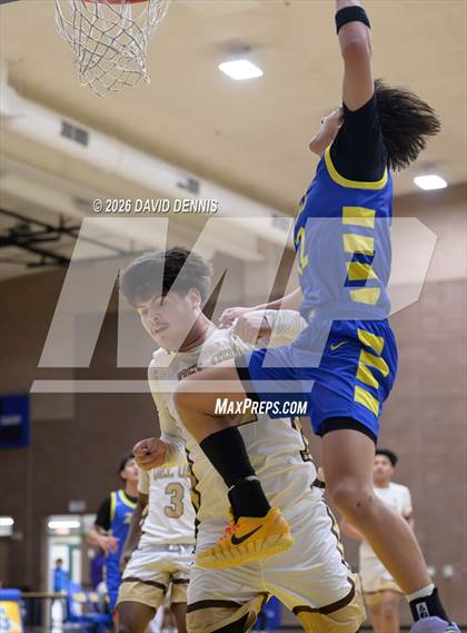 Thumbnail 3 in Taft vs. Del Oro (BCHS MLK Showcase) photogallery.