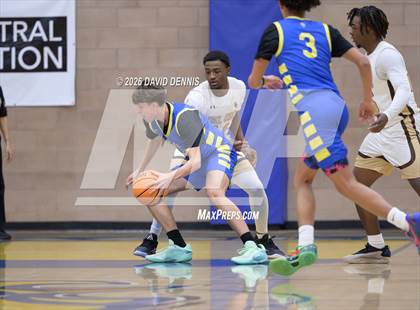 Thumbnail 2 in Taft vs. Del Oro (BCHS MLK Showcase) photogallery.