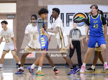 Thumbnail 3 in Taft vs. Del Oro (BCHS MLK Showcase) photogallery.