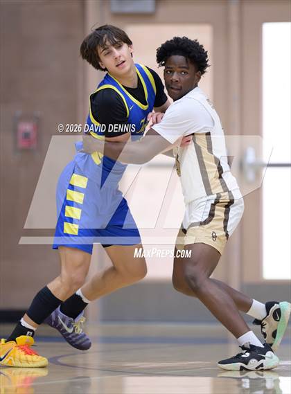 Thumbnail 2 in Taft vs. Del Oro (BCHS MLK Showcase) photogallery.